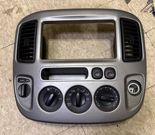 2002-2007 Ford Escape Mercury Mariner Heater Control Switch Dash Trim Panel 4x4 - Picture 1 of 2