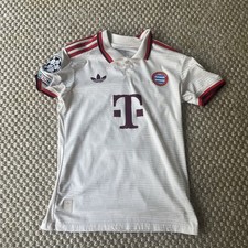 Authentic 2024-25 Bayen Third Kit With Patches Size Small Kimmich READ