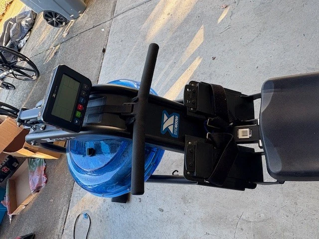 Máquina de hileras de agua Exterra ERG 600W. Apenas usado. Sin manchas. Foto 3 de 4