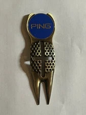 Crosshairs Divot Tool & Karsten PING 1" Flat Coin Style Golf Marker - A Beauty!