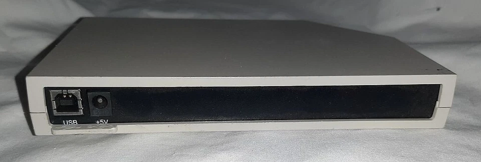 INSIDE OUT HUBPORT/4, USB 4 PORT HUB, 301-2010-04 50001250-01 MISSING AC ADAPTER - Image 3 of 4