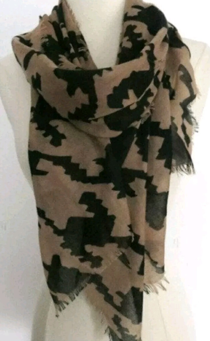 Houndstooth geometric lightweight Thin Scarf - image 1