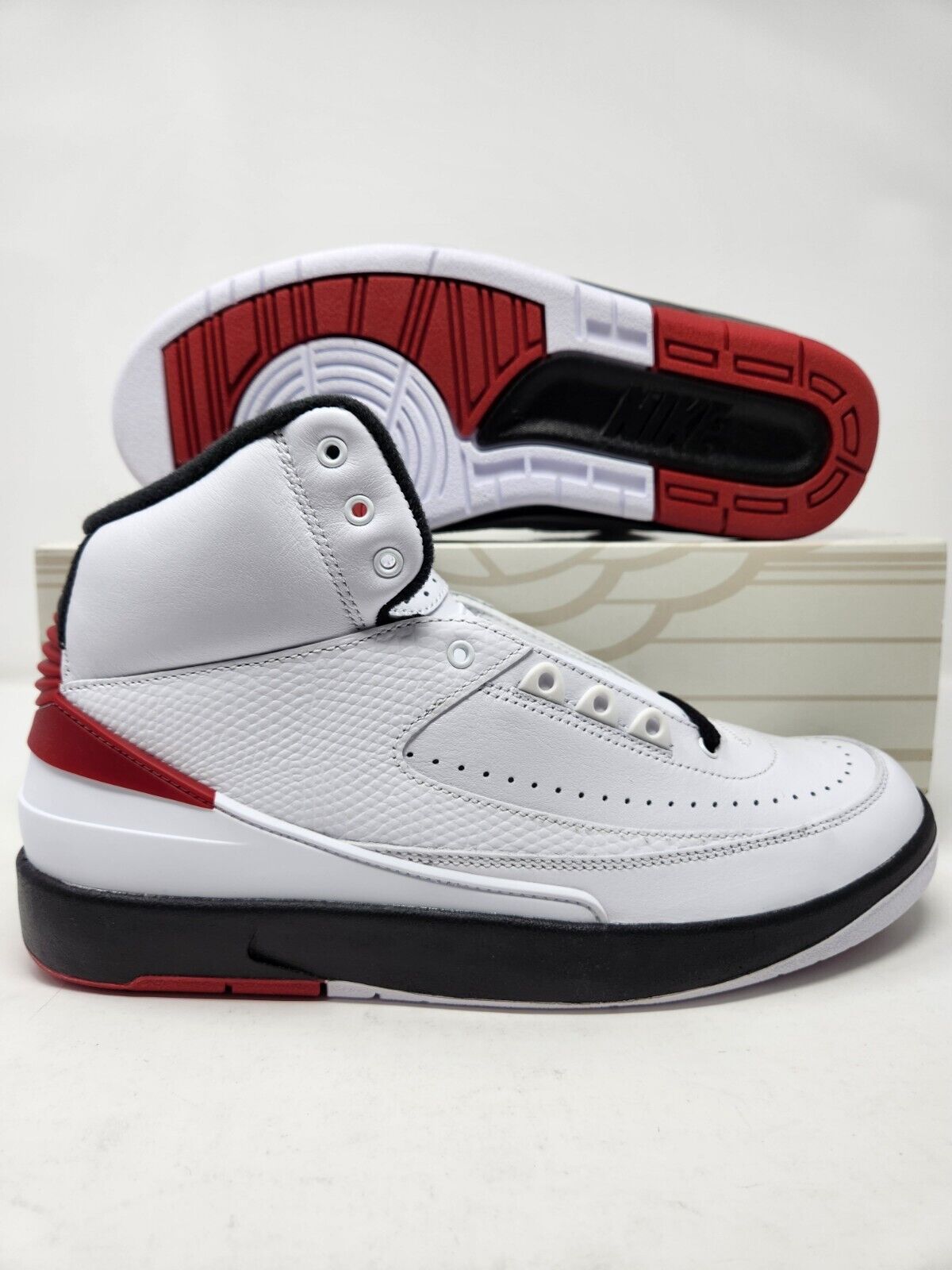 Nike Air Jordan 2 Retro OG Chicago 2022 White Black Red DX2454-106 New In  Hand