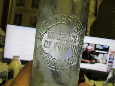 Owosso, Mich. Mueller Bros. aqua pint beer bottle brewery saloon MICHIGAN MI