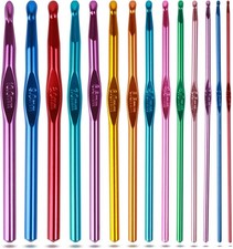 Ergonomic crochet hook set for comfortable yarn crafting