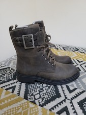 New Clarks Orinoco Adjustable Lace Up Nubuck Boots Size 3.5 EU 36 Dark Olive