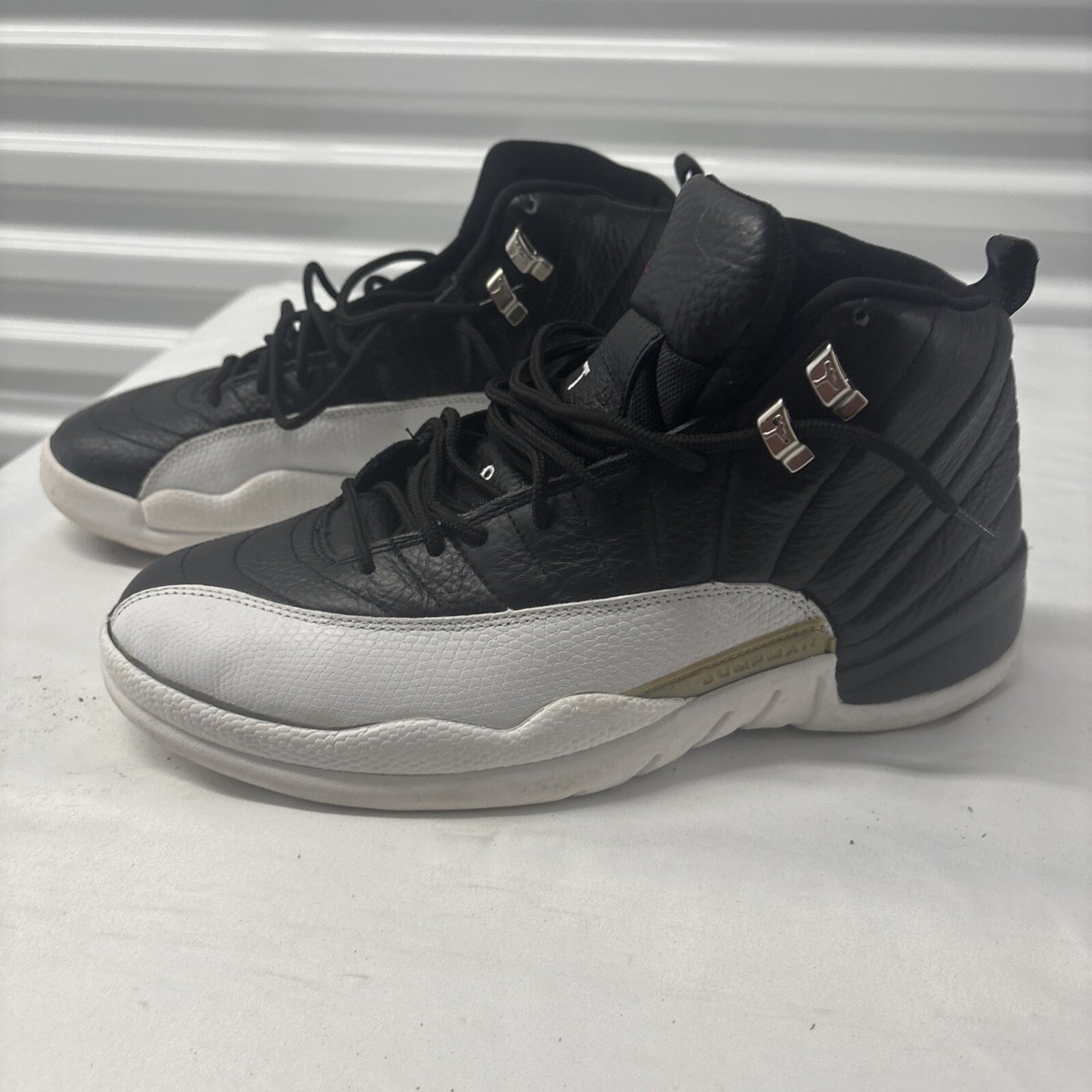 Nike Air Jordan 12 Retro XII OG Playoff Sneakers Size 11  display picture 1