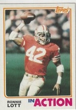 1982 TOPPS FOOTBALL SINGLES- YOU PICK - EX - NM #271-528