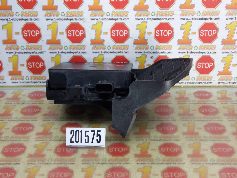 Módulo de control de radar punto ciego trasero Ford Fusion 2013-2016 DS7T-14C689-EB OEM Foto 3 de 4