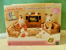 Sylvanian Families Comy Living Room Set No 5339  inc TV - NEW IN BOX - (g4)