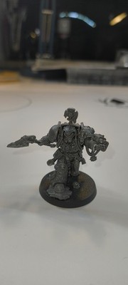 Warhammer 40k Space Wolf Libarian Kitbash