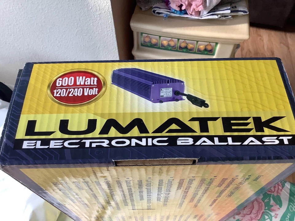 Lumatek Model LK600 - 600W 120/240V Electronic Ballast For Grow Lights UNTESTED - Image 2 of 4