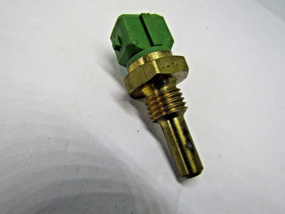 Sensor de temperatura de refrigerante del motor estándar TX60 para Volvo 740 91-92 OEM BOSCH Foto 3 de 4