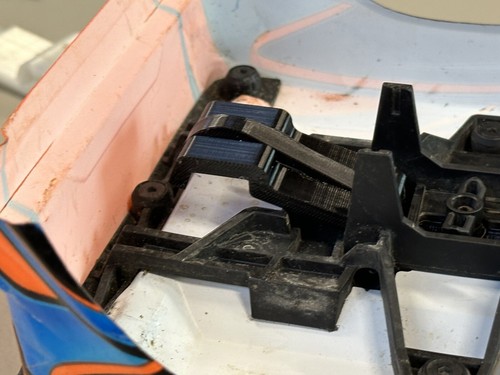 V1 To V2 ADAPTER for Traxxas Maxx Body - Picture 3 of 13