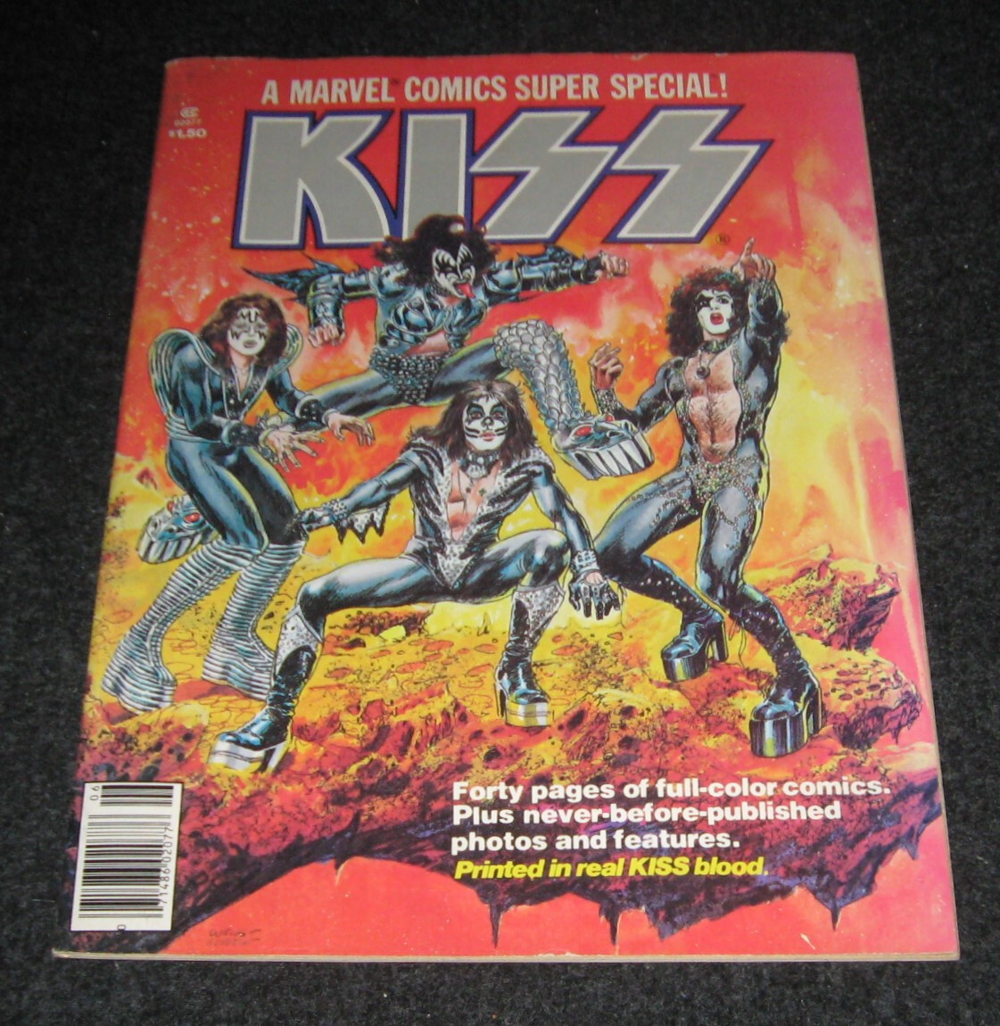 KISS # 1  1977  MARVEL COMICS  GROUP   PRINTED IN REAL KISS BLOOD