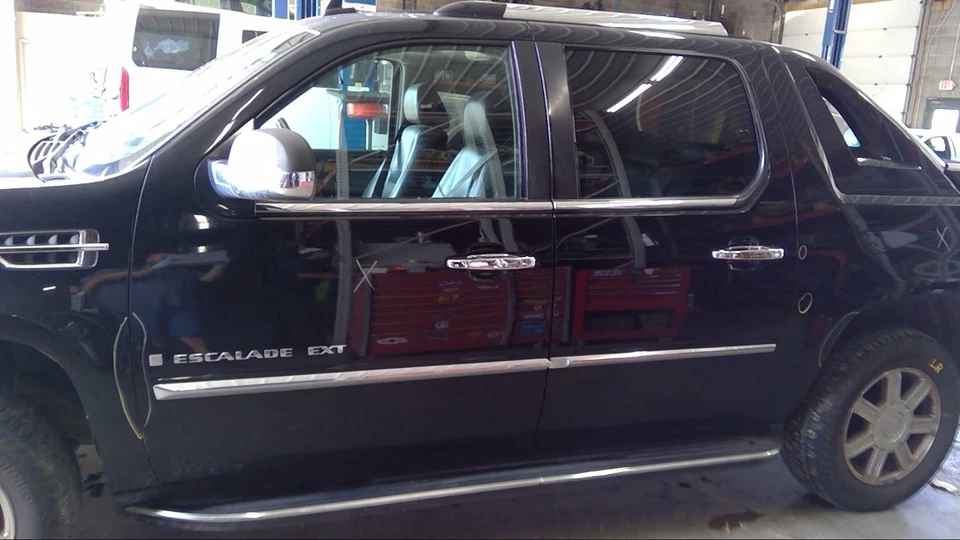 Compresor de aire acondicionado usado para: Cadillac Escalade Ext 2008 gasolina grado C Foto 4 de 4