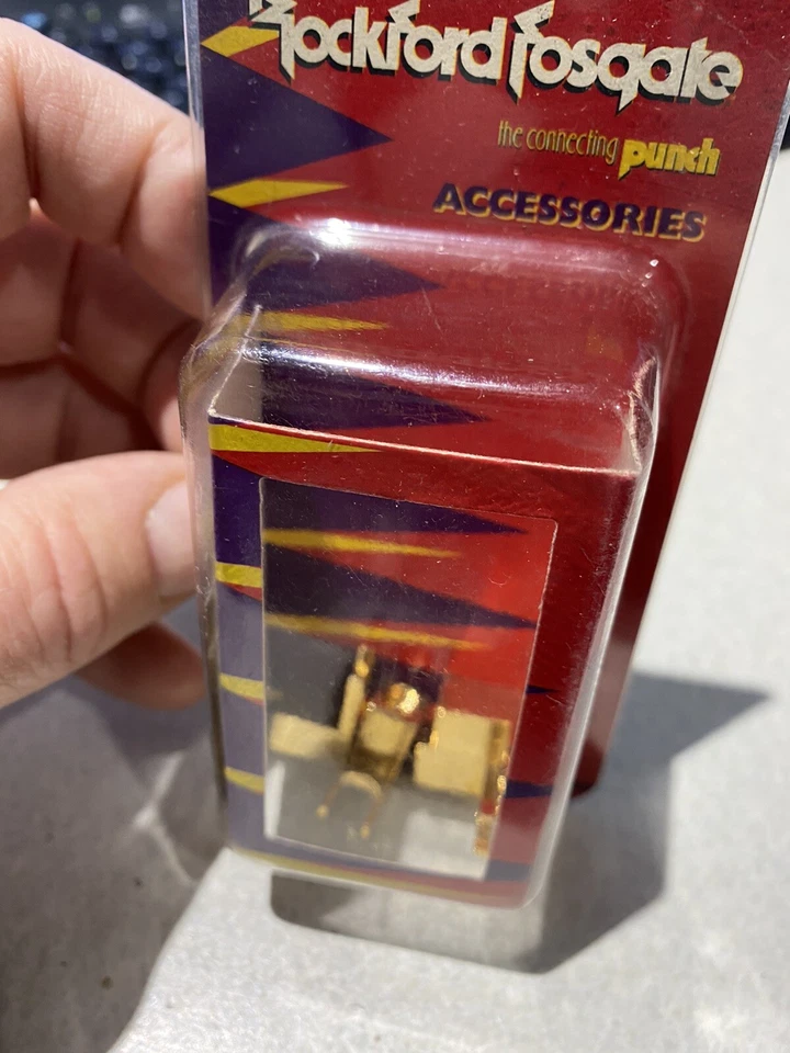 Rockford Fosgate Rp6210 8 Awg Allen Screw Mounted Gold Plated Fork Terminals (4) - Image 3 of 4