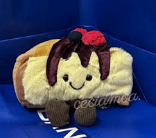 Jellycat Amuseables CHEESE Cake Slice Plush with Berry Topping, FAO SCHWARZ ✨✨