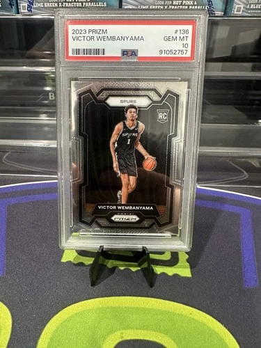Panini 2023-24 Prizm Victor Wembanyama #136 RC Base Set PSA 10 Spurs