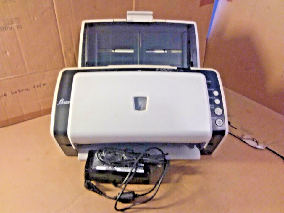 Fujitsu Fi-6130 ADF 600 DPI Document Sheetfed Scanner USB 2.0 , PARTS/REPAIR - Image 2 of 4