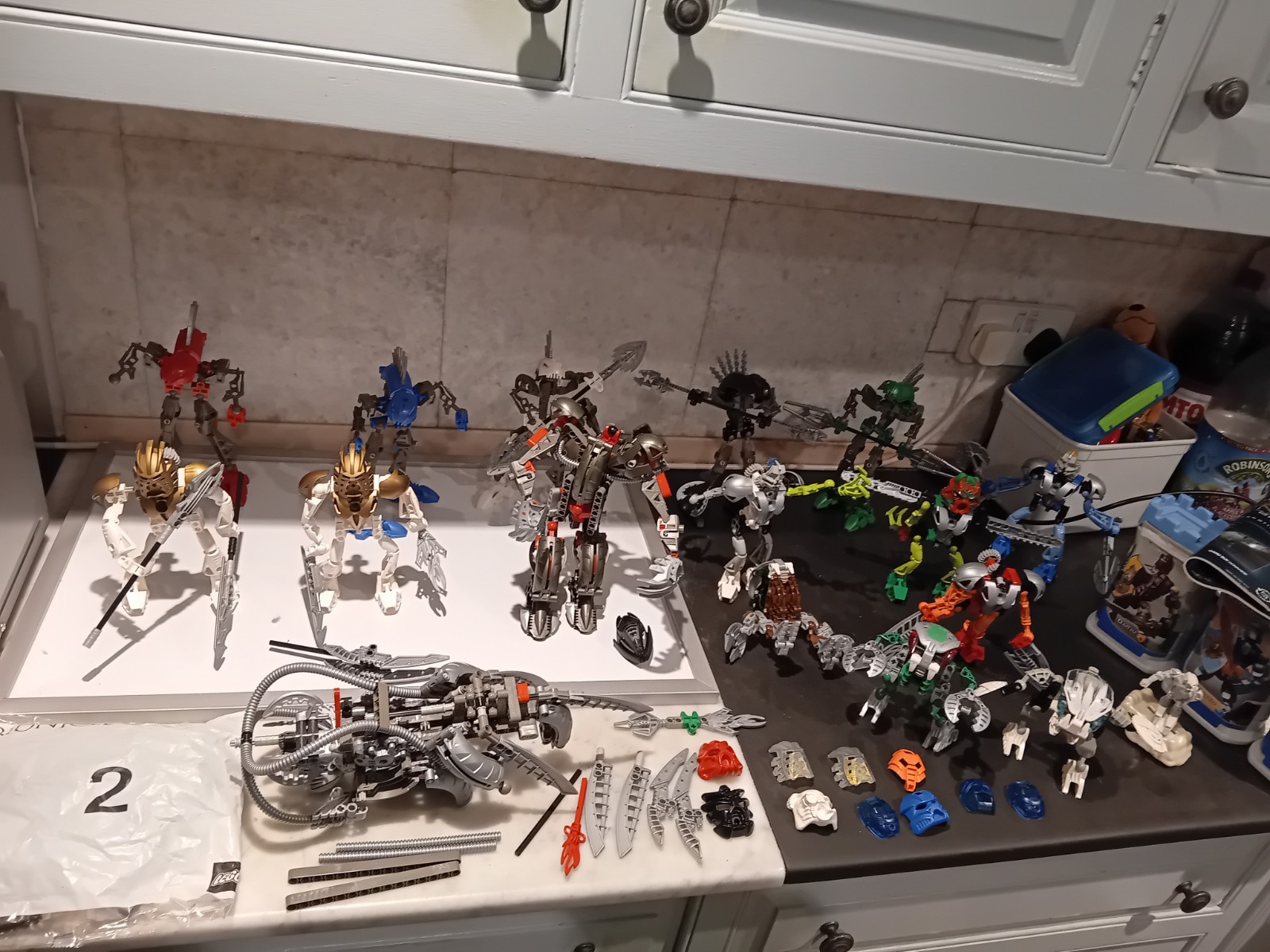 Lego Bionicle Set 8596 Takanuva X2 Sets, 8593 Makuta And Lots More Please Read D