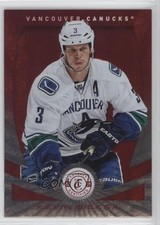 2013-14 Totally Certified Platinum Red 91/100 Kevin Bieksa #8 3k4