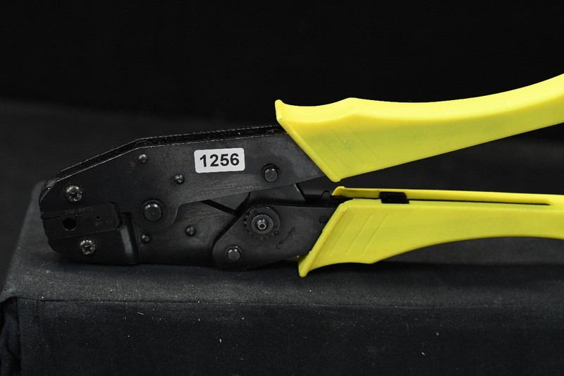 Amp 220190-1 Crimp Tool (220189 Crimp Die / BNC, TNC)