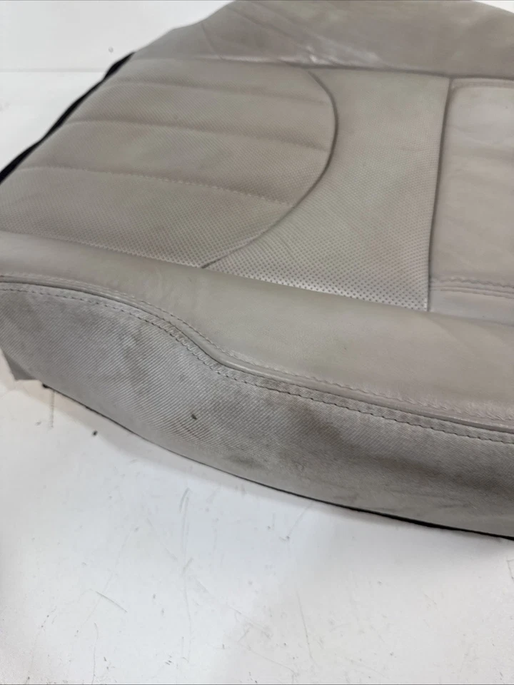 2013-2017 BUICK ENCLAVE 发球杆底部皮革座椅套灰色原始设备制造商加热 — 第 4/4 张图片