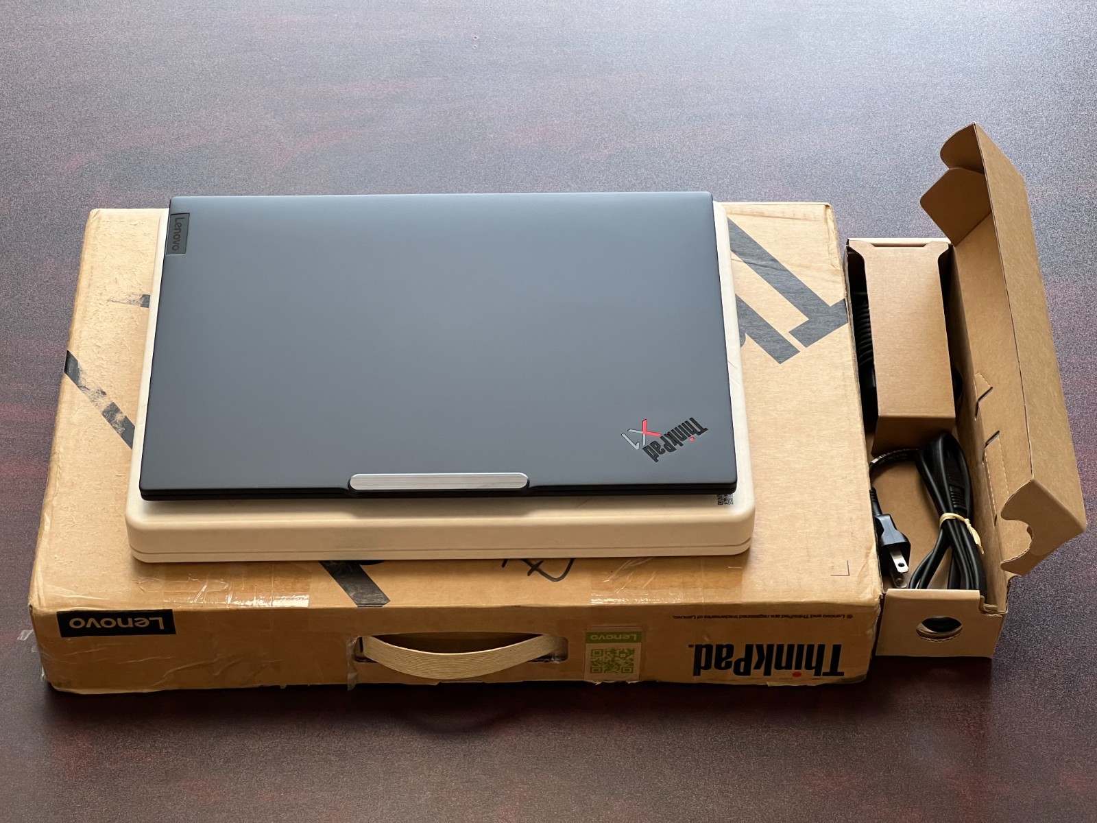Lenovo ThinkPad X1 Carbon 12th Gen, 14-Inch Laptop, with Intel Core Ultra 7 155U, Windows 11 Pro