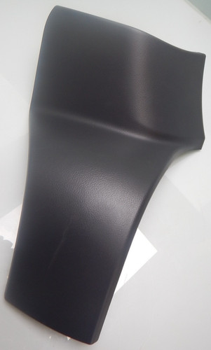 VW T5 / Multivan / KNIEPOLSTER VERKLEIDUNG ARMATURENBRETT / 7H5857881D (BY203)