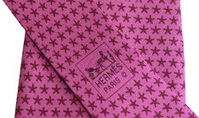 HERMES MEN'S TIE PURPLE/STARS PRINT WIDTH: 3.75" LENGTH: 60" 5420 OA