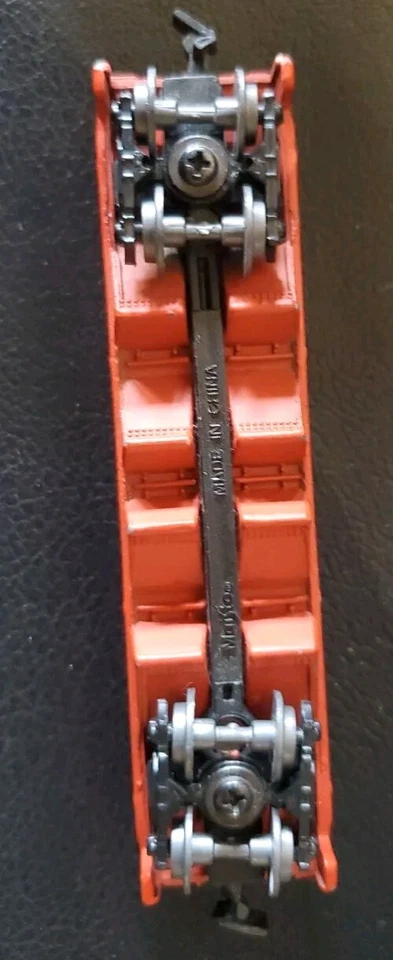 Maisto N Gauge M StL #541080 Minneapolis & St Louis vagón tolva tren rojo escala N Foto 2 de 4