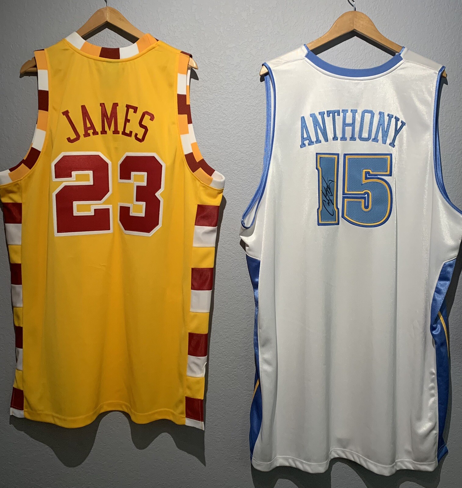LeBron James Autographed Signed Cleveland Cavaliers 2004-05 & Carmelo Anthony (Melo ) Auth NBA Jerseys w/ Tags 