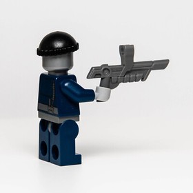 LEGO Movie Minifigure Robo SWAT Police w/ Knit Cap (tlm045) Book Exclusive