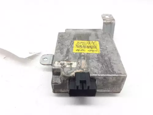 953003Z000 Electronic Module for HYUNDAI I40 (VF) Style Blue 2013 5292877 - Picture 1 of 10