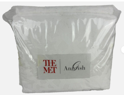 Ann Gish~THE MET~JALI~KING Duvet + shams~3 pcs~White~Pigment Print~NWT~Cotton