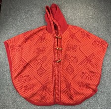 100 Alpaca Wool Peruvian Style Unique Hooded Poncho Knit w Wood Toggle Buttons