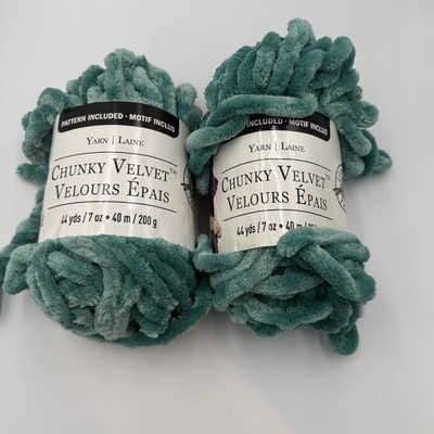 Lot of 2 Loops & Threads Chunky Velvet Yarn Mint Jumbo #7 Polyester 90% Full