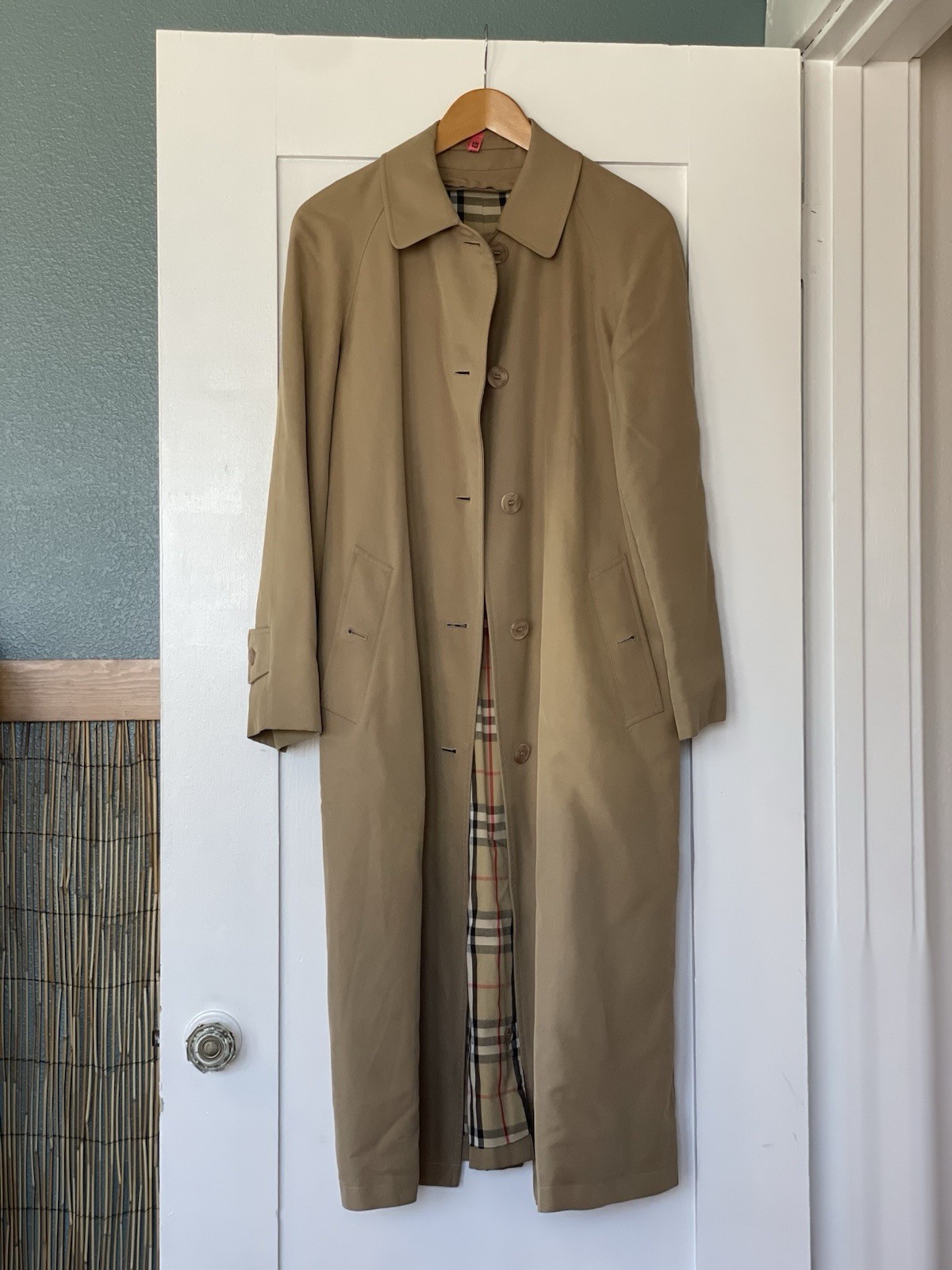 Burberry London Vintage Trench Coat Size 46 Nova Check Liner