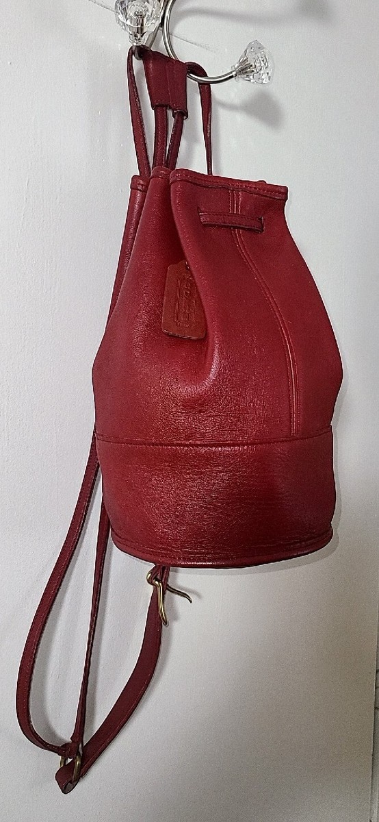バッグ Vintage Coach Berkeley Drawstring Red Vintage Coach Berkeley Drawstring Red - メルカリ
