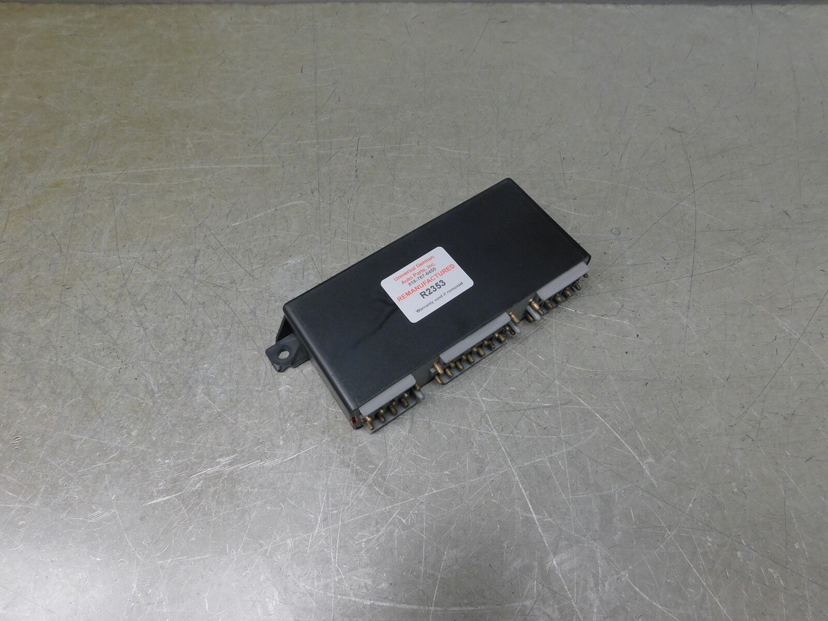 R107 560SL 380SL HELLA LAMP LIGHTS MODULE CONTROL 1075420132  