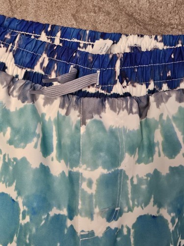 NWT Thereabouts Boys 10/12H Husky Board Shorts Swim Trunks Blue Tie Dye Shark - Picture 2 of 7