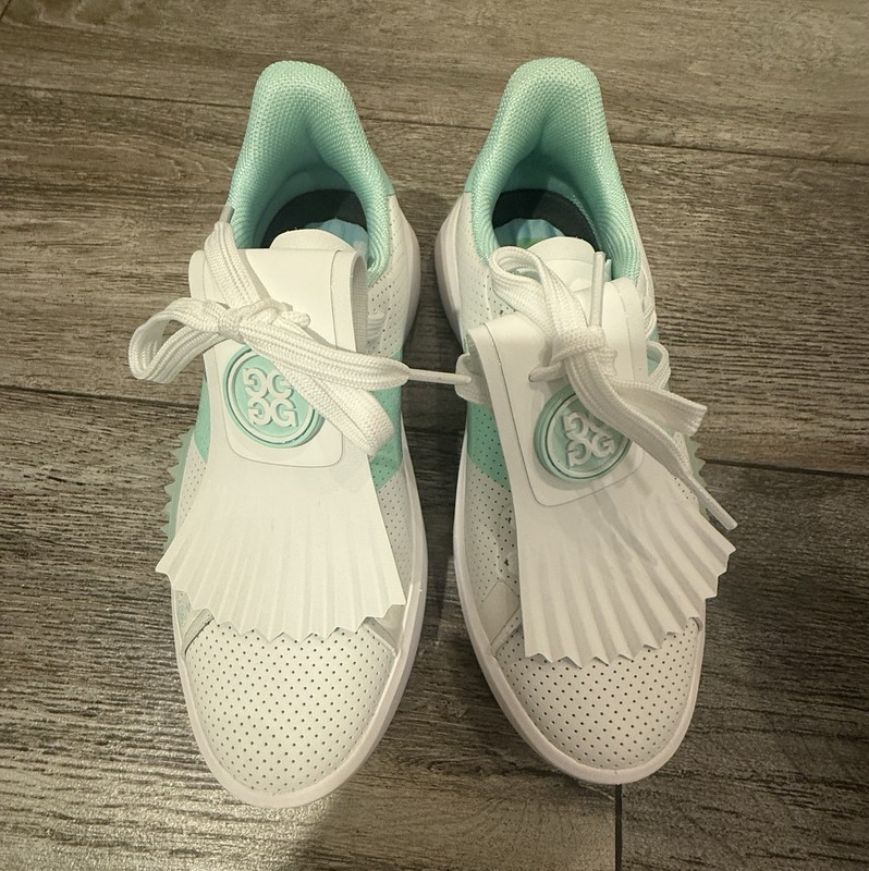 G/Fore Ladies G.112 Perforated Saddle Kiltie Golf Shoe Snow/Menthol Size 6 NEW