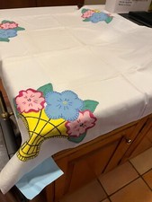 APPLIQUE/Embroidered Table Topper/Tablecloth 33X32 FLORAL-COTTAGE CHIC