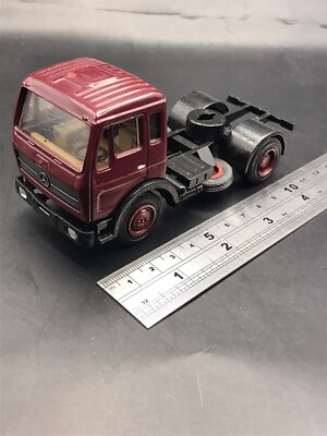 MERCEDES BENZ MODELLAUTOS - LKW SET