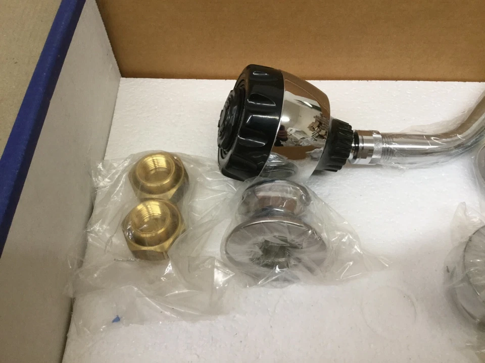 ELJER 538-2500-00 2 HANDLE SHOWER FAUCET, LEVER HANDLES, POLISHED CHROME Foto 2 de 4