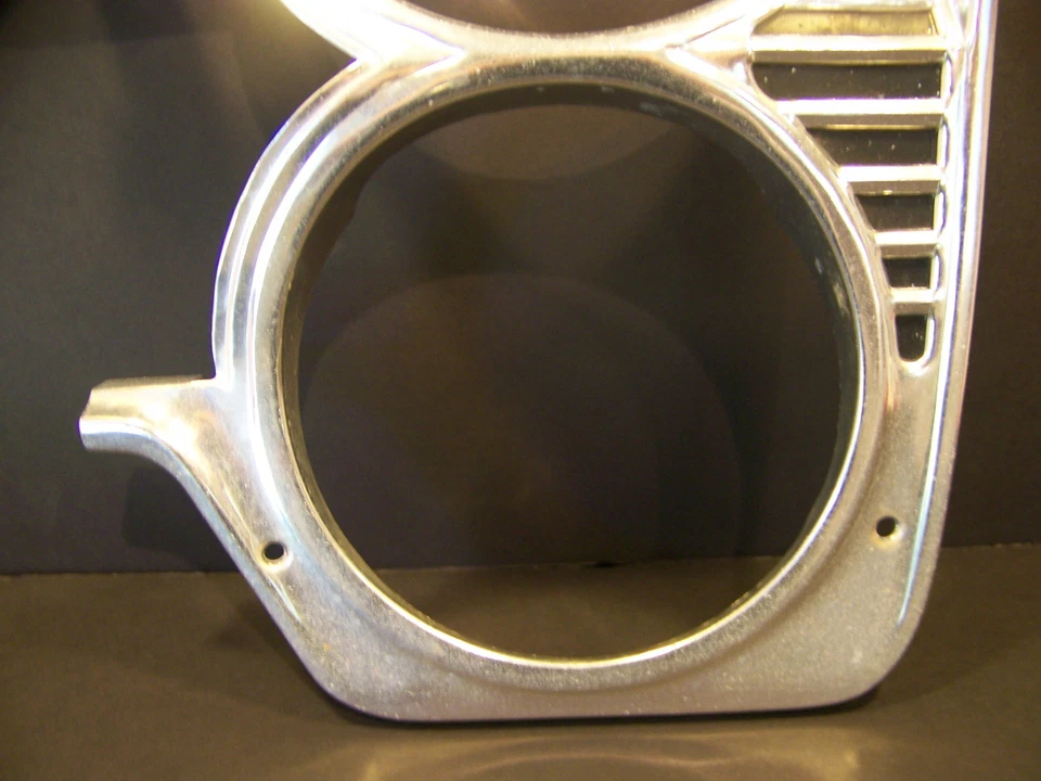 1966 PLYMOUTH FURY LH HEADLIGHT BEZEL NICE OEM SPORT FURY I II III - Image 3 of 4