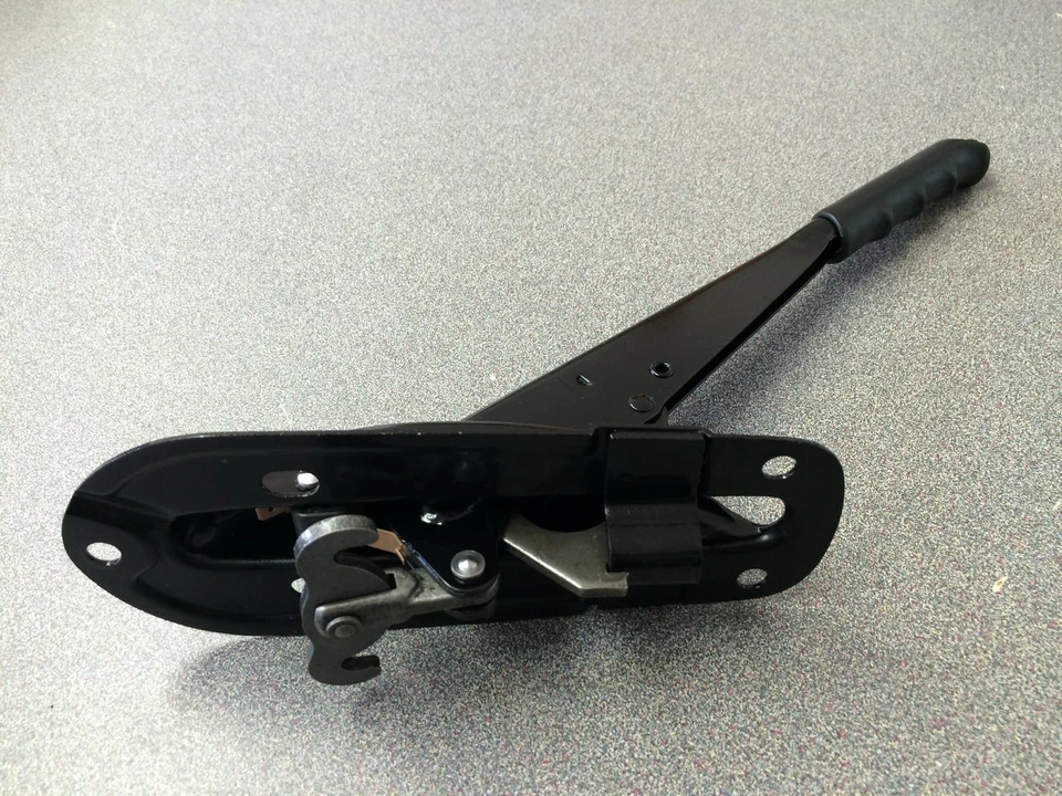 EXCELLENT ORIGINAL GENUINE PORSCHE 911 912 EMERGENCY PARKING HAND BRAKE 1965-67 - Image 4 of 4