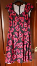 Lady Vintage Sweetheart Neckline Dress, Size 14, Black, Red Poppies