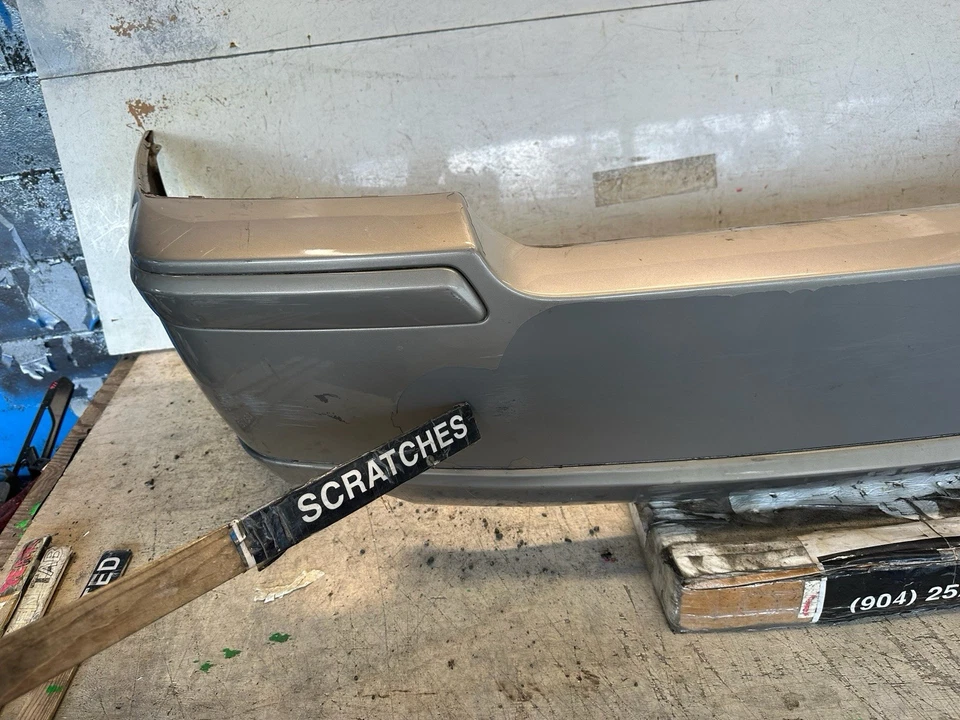 Conjunto de parachoques trasero Volvo S60 2005-2009 Foto 4 de 4